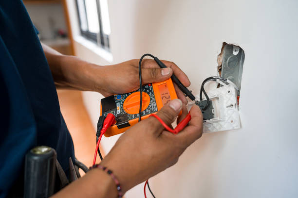 Best Affordable Emergency Electrician  in Clarksville, IA